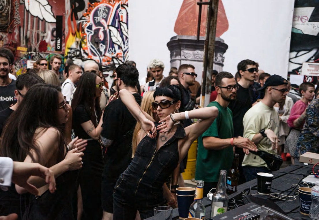 Na Chasi festival documentation, photograph 3